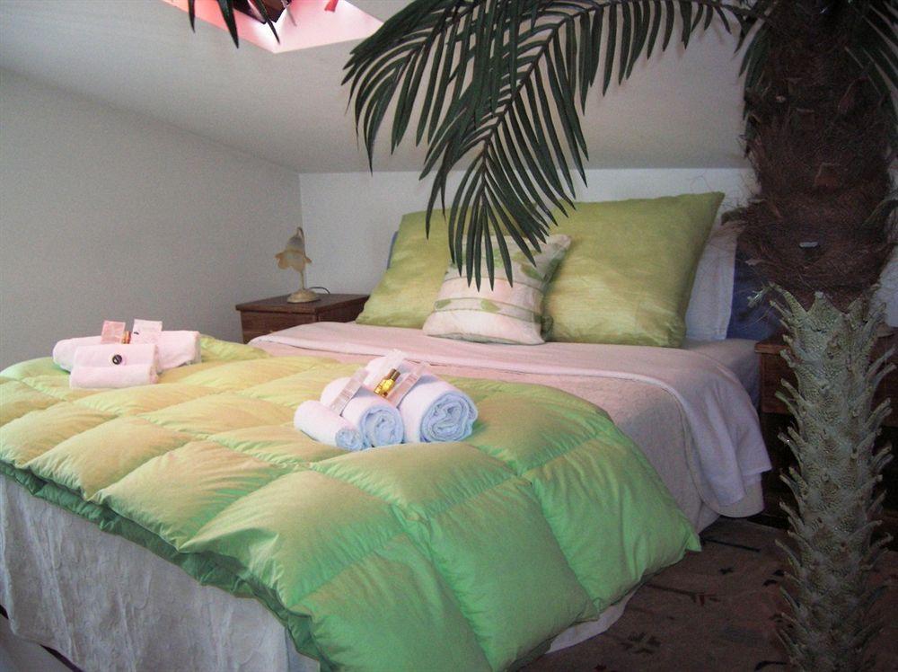 Hotel Villa Pagoda Sirmione Esterno foto