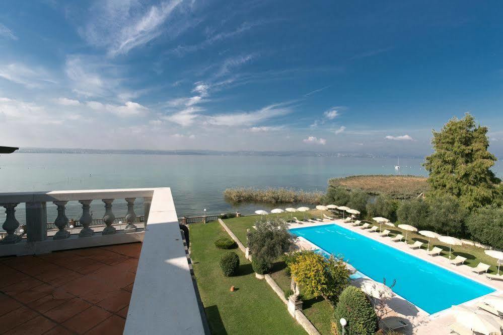 Hotel Villa Pagoda Sirmione Esterno foto